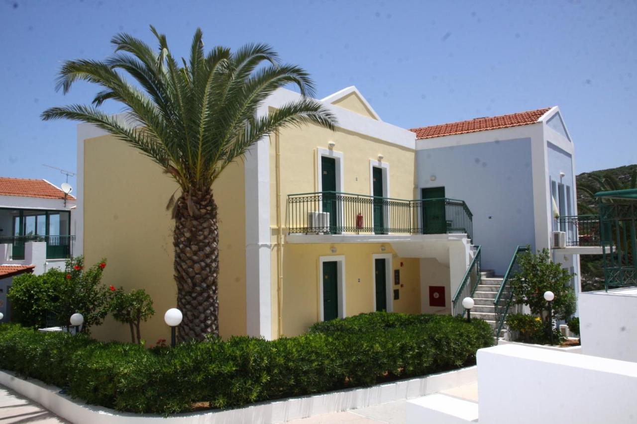 يورانيون Camari Garden Hotel Apartments المظهر الخارجي الصورة