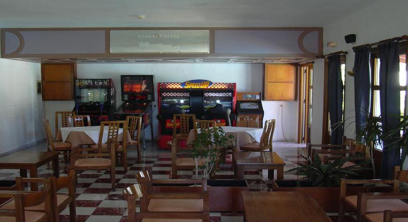 يورانيون Camari Garden Hotel Apartments المظهر الخارجي الصورة